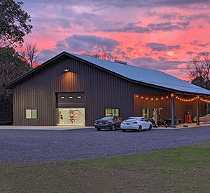 Schat Storage & Recreation Barn