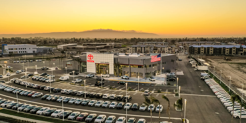 Toyota Auto Dealership - Custom Steel Building