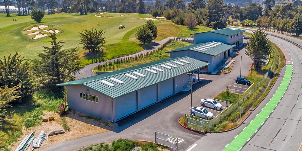 Pre-engineered steel building golf club