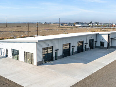 Metal building overhead doors