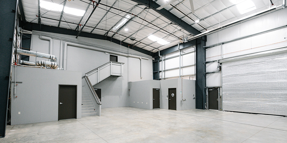 Equipment rental metal building